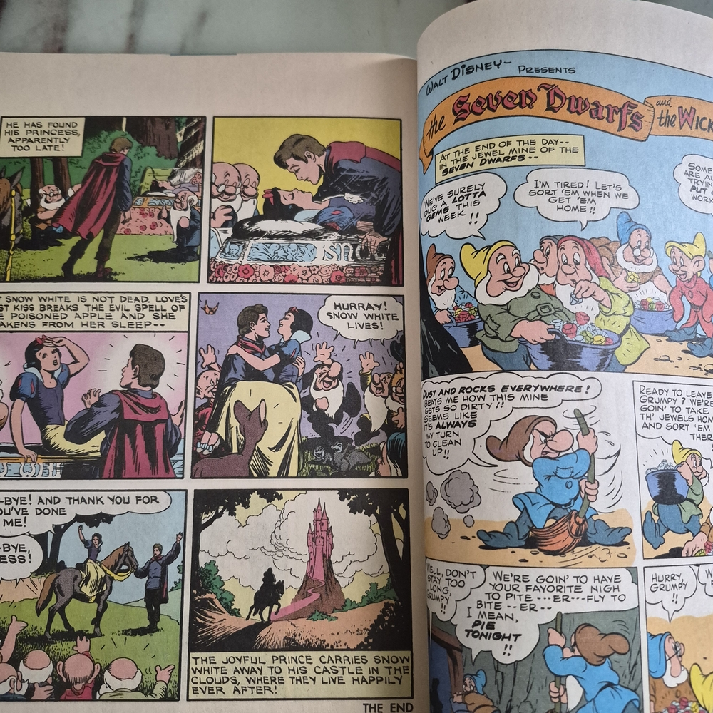 Marvel Snow White And The Seven Dwarfs Comic. - Picture 3 of 3